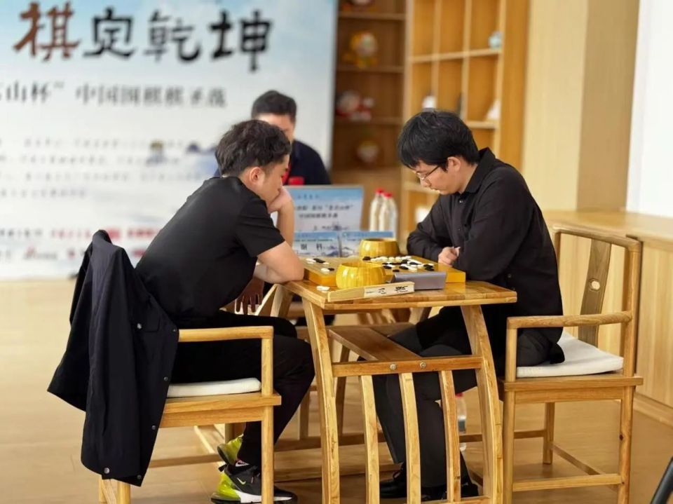 比赛分为预, src