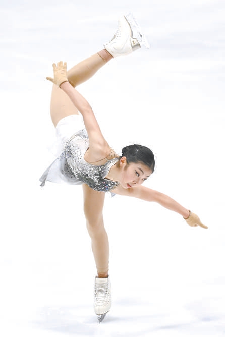 双人滑时隔, 资格, 张嘉轩 双人滑时隔, 资格, 张嘉轩